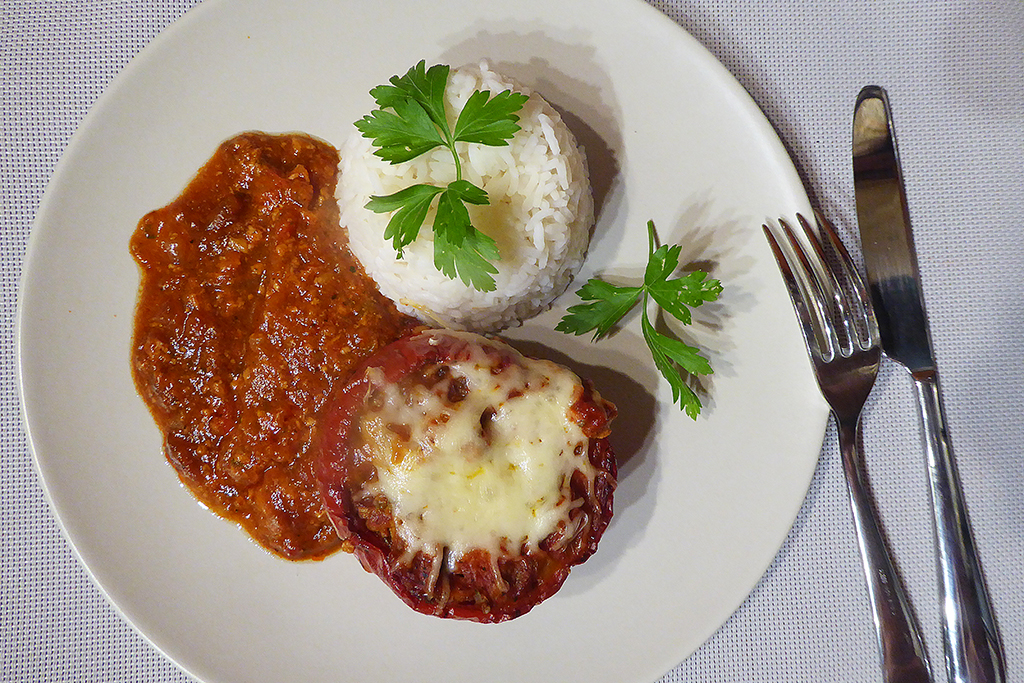 ementálu, můžete však stejně s úspěchem použít mozzarrellu