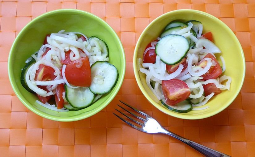 Tomato salad with cucumber and peppers | Fast and cool
