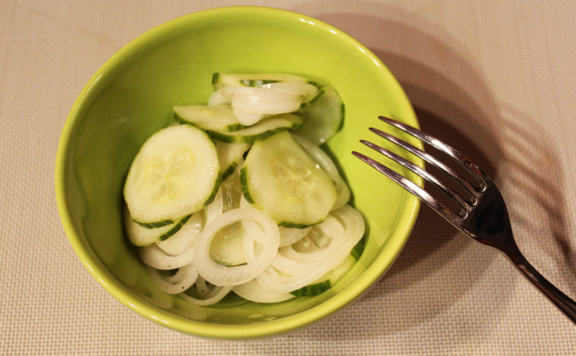Cucumber pickled onions