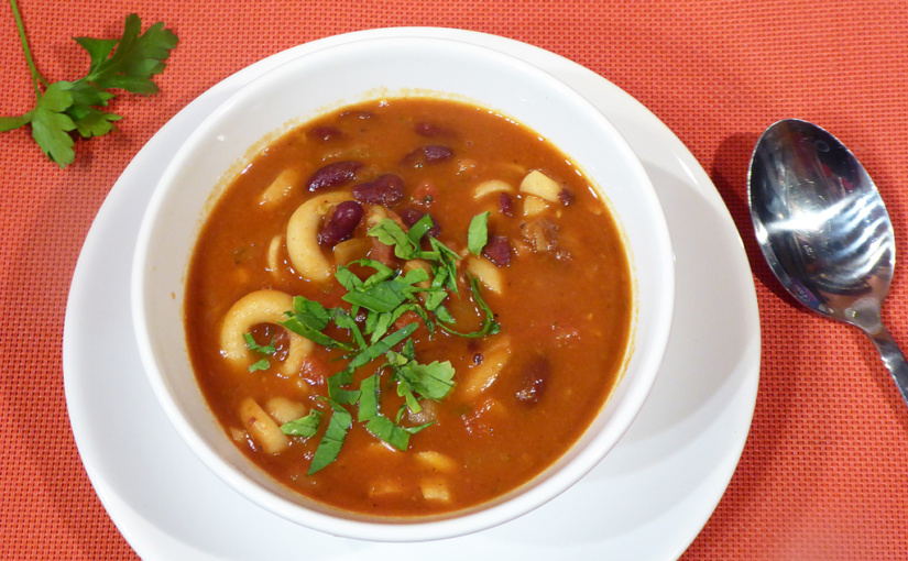 Bean soup with tomatoes,cs | 30 minut stačí