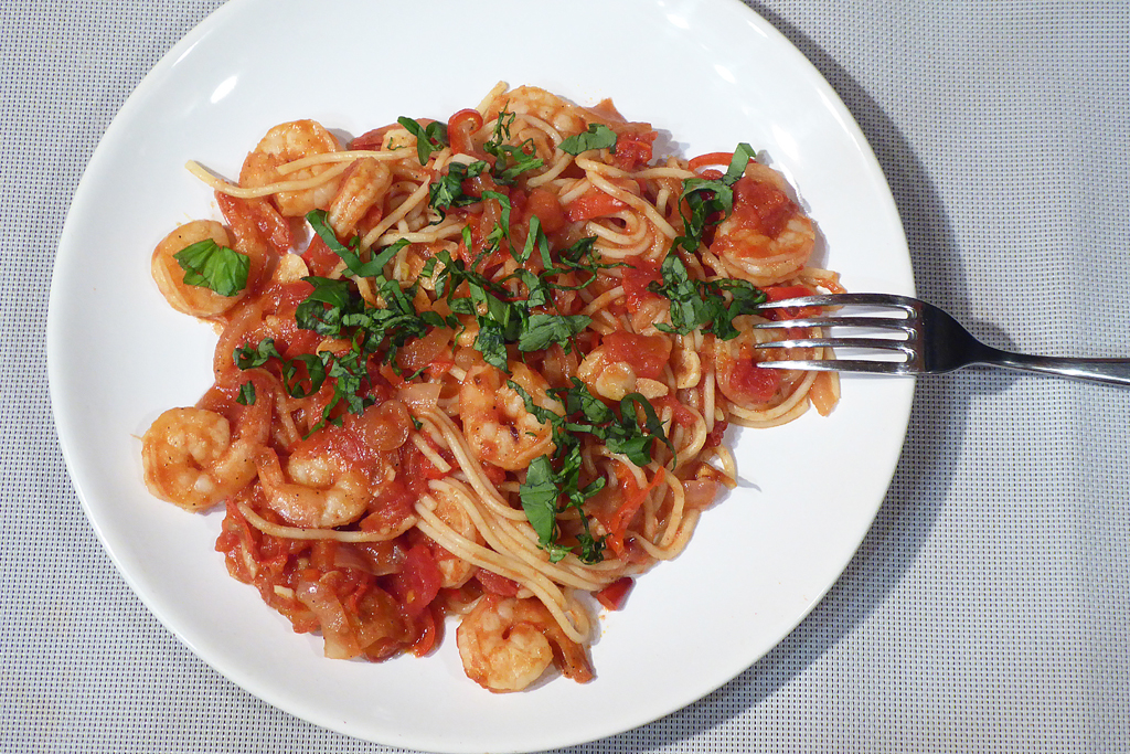Chilli krevety v tomatové omáčce se špagetami