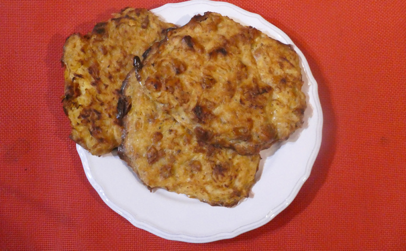 Cabbage pancakes with greaves / Inspiration